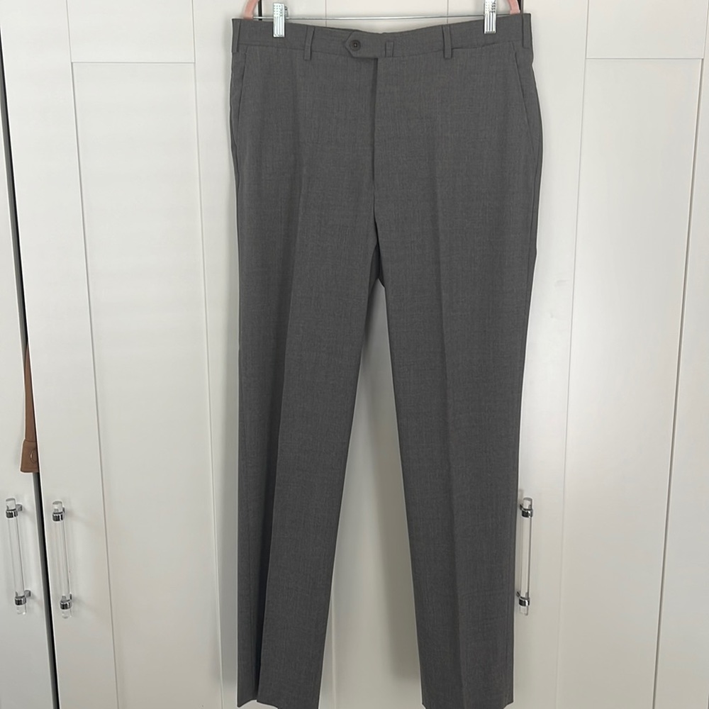 Domenico Vacca men’s dress pants. Size 54 Italian. US 44-46
